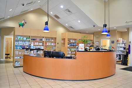 Mount Carmel Animal Hospital Main Lobby